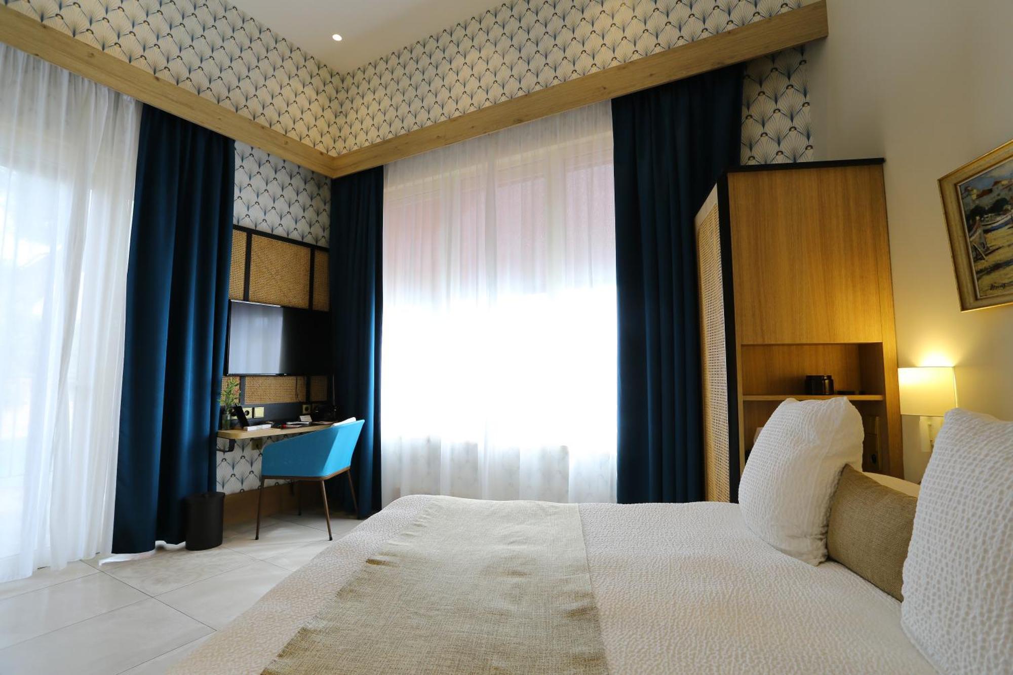 Splendid Hotel & Spa Бандол Екстериор снимка